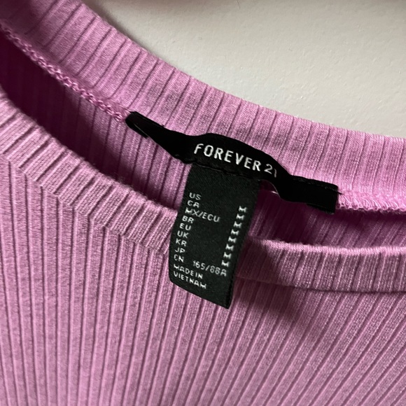 ribbed top 💕 - Picture 3 of 4